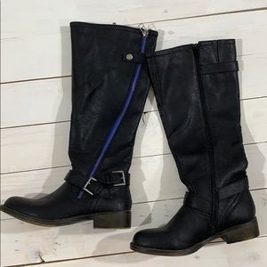 JustFab Sabine Black Blue Trim Side Zip boots 5.5